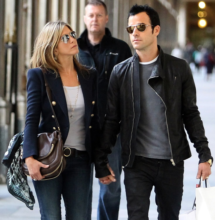 Love the Tom Ford Bag Jennifer Aniston is Carrying